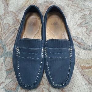 14th and Union blue suede loafers